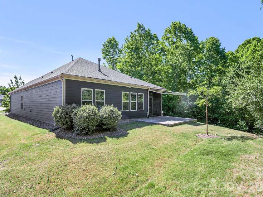 4097 Canopy Creek Drive, Denver, NC 28037.  MLS# CAR4373719, YatesRealty ID 25897. 