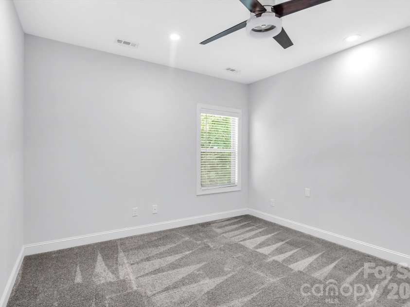 4097 Canopy Creek Drive, Denver, NC 28037.  MLS# CAR4373719, YatesRealty ID 25897. Office/Flax Space