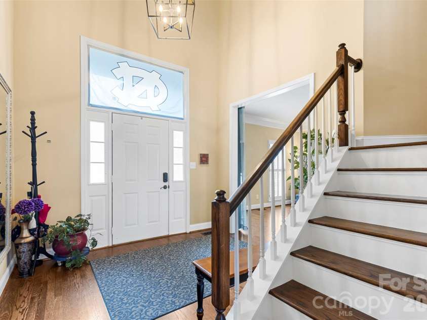 7710 Ninth Fairway Lane, Mint Hill, NC 28227.  MLS# CAR4382520, YatesRealty ID 25898. 