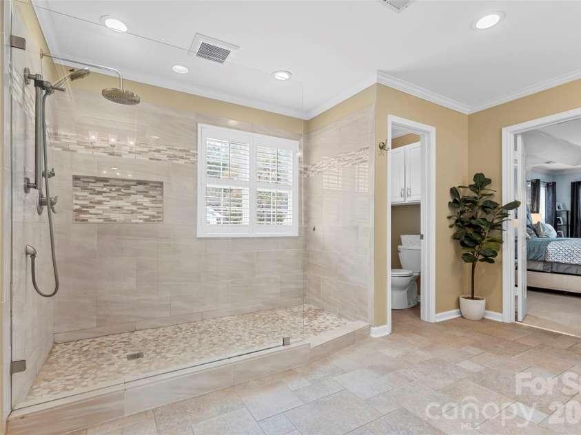 7710 Ninth Fairway Lane, Mint Hill, NC 28227.  MLS# CAR4382520, YatesRealty ID 25898. 