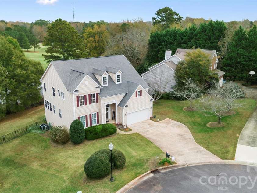 7710 Ninth Fairway Lane, Mint Hill, NC 28227.  MLS# CAR4382520, YatesRealty ID 25898. 