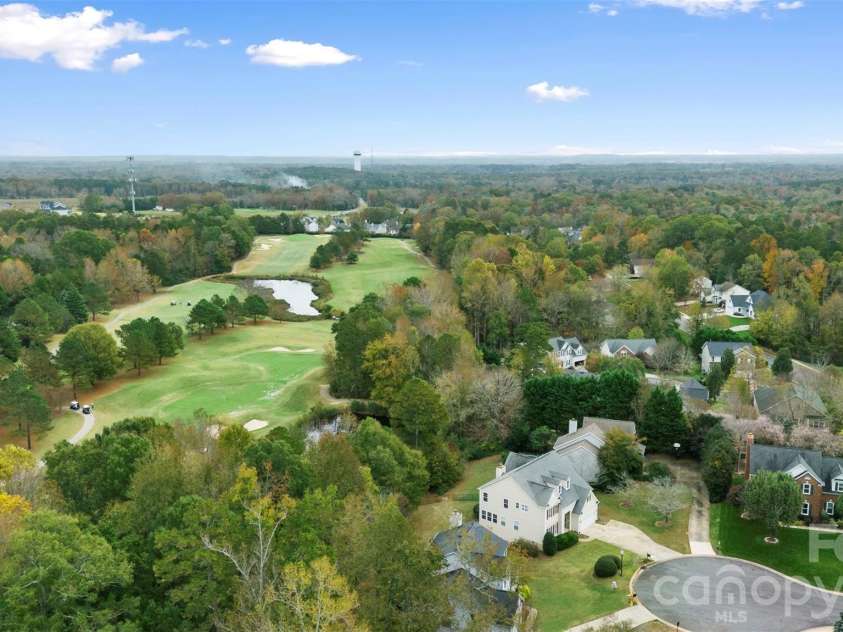 7710 Ninth Fairway Lane, Mint Hill, NC 28227.  MLS# CAR4382520, YatesRealty ID 25898. 