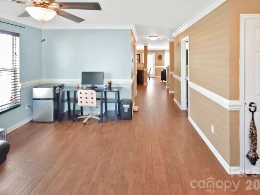 1249 Allegiance Drive, Charlotte, NC 28217.  MLS# CAR4376377, YatesRealty ID 25899. 