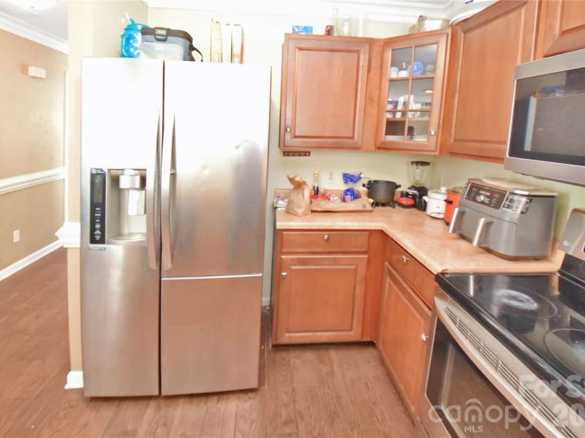 1249 Allegiance Drive, Charlotte, NC 28217.  MLS# CAR4376377, YatesRealty ID 25899. 