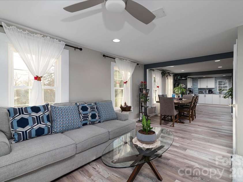 98 Ring Avenue, Concord, NC 28025.  MLS# CAR4330948, YatesRealty ID 25899. 