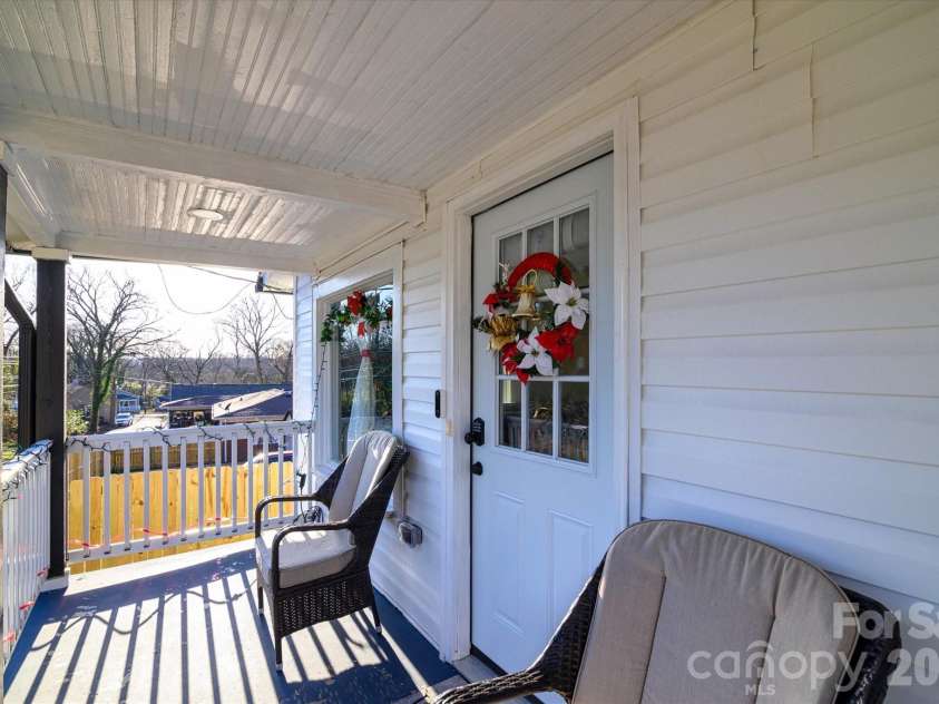 98 Ring Avenue, Concord, NC 28025.  MLS# CAR4330948, YatesRealty ID 25899. 