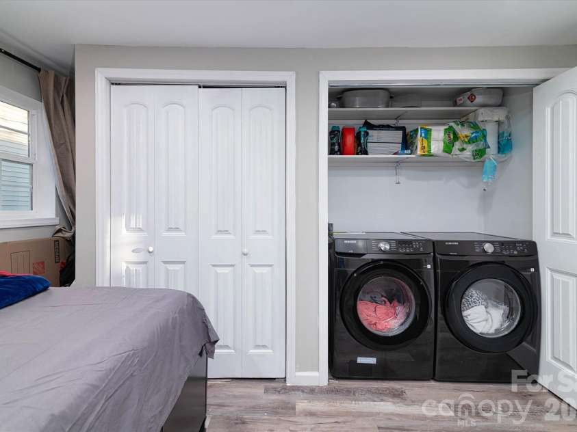 98 Ring Avenue, Concord, NC 28025.  MLS# CAR4330948, YatesRealty ID 25899. 