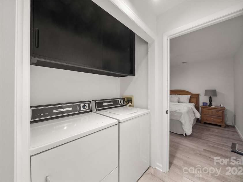 158 Blackberry Lane, Maggie Valley, NC 28751.  MLS# CAR4242897, YatesRealty ID 259. Lower Level Laundry