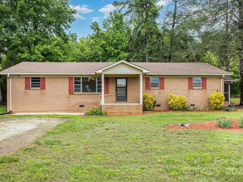 925 Rock Grove Church Road, Salisbury, NC 28146.  MLS# CAR4264376, YatesRealty ID 259. 