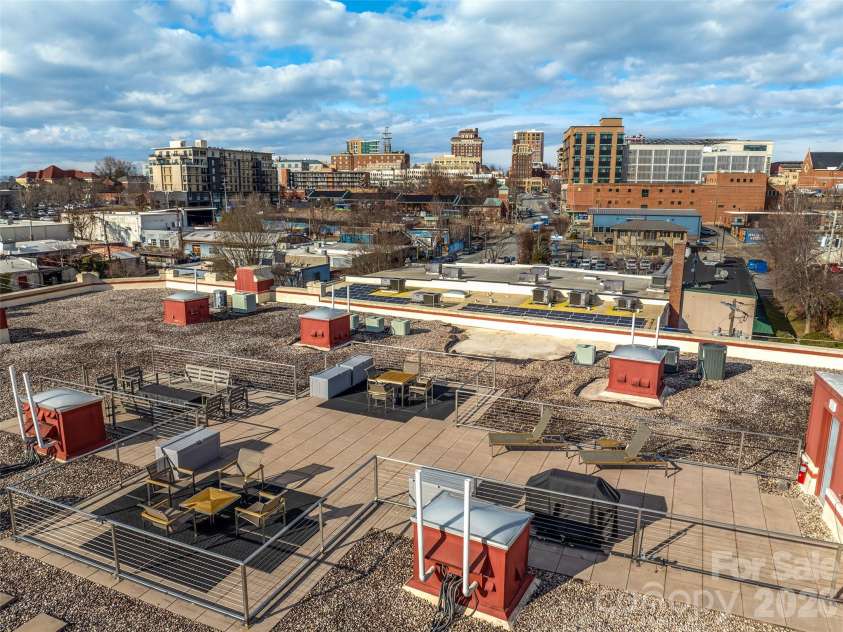 100 Coxe Avenue, Asheville, NC 28801.  MLS# CAR4335488, YatesRealty ID 2590. 