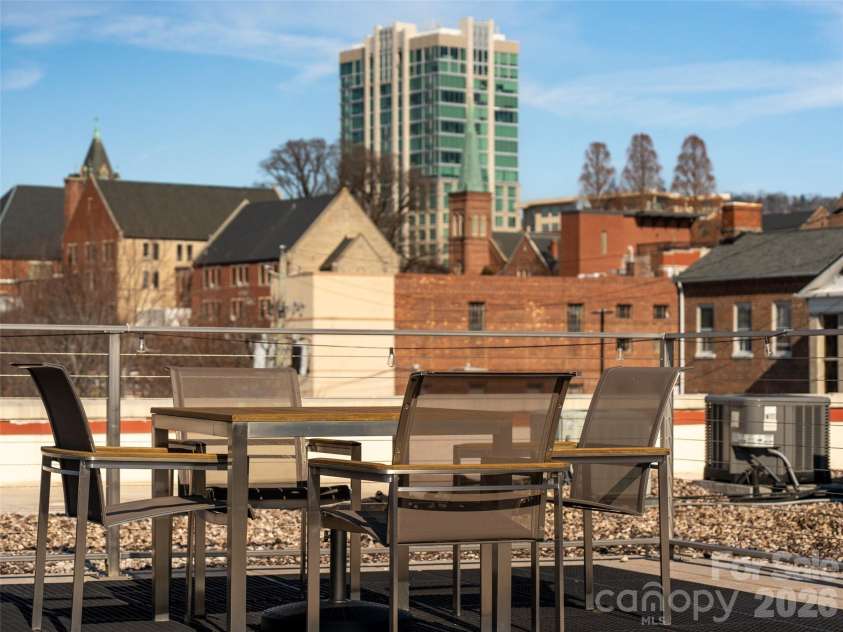 100 Coxe Avenue, Asheville, NC 28801.  MLS# CAR4335488, YatesRealty ID 2590. 