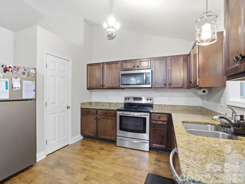 1124 Turtle Ridge Drive, Monroe, NC 28110.  MLS# CAR4372125, YatesRealty ID 25900. Chef's Kitchen with Pantry