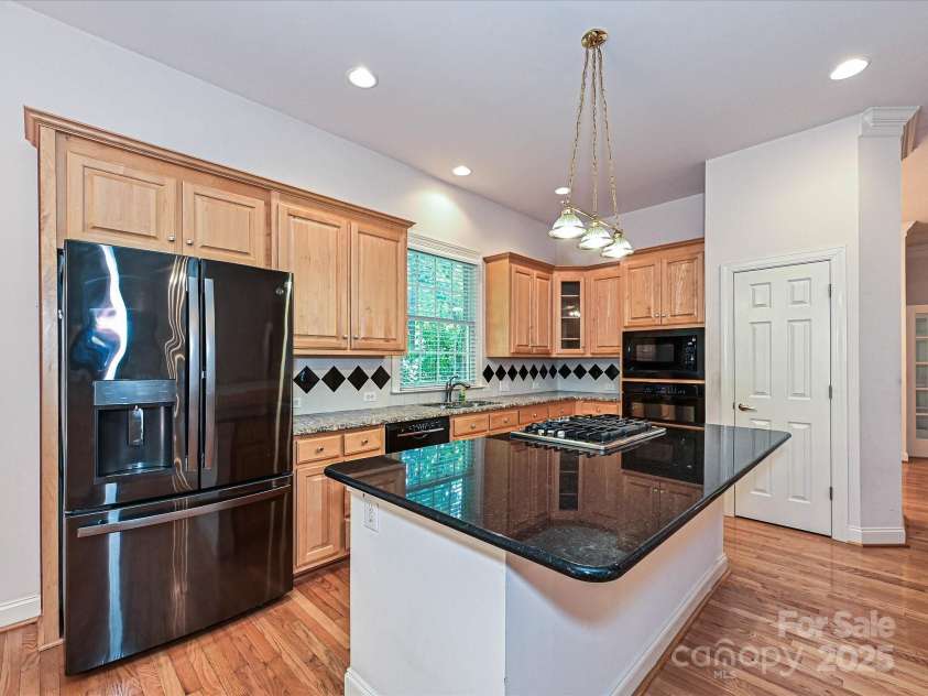 10638 Moss Mill Lane, Charlotte, NC 28277.  MLS# CAR4279398, YatesRealty ID 25901. 