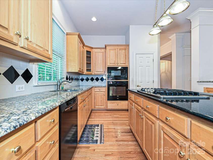 10638 Moss Mill Lane, Charlotte, NC 28277.  MLS# CAR4279398, YatesRealty ID 25901. 