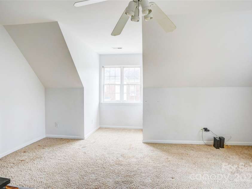 7786 Windsor Forest Place, Harrisburg, NC 28075.  MLS# CAR4274261, YatesRealty ID 25903. 