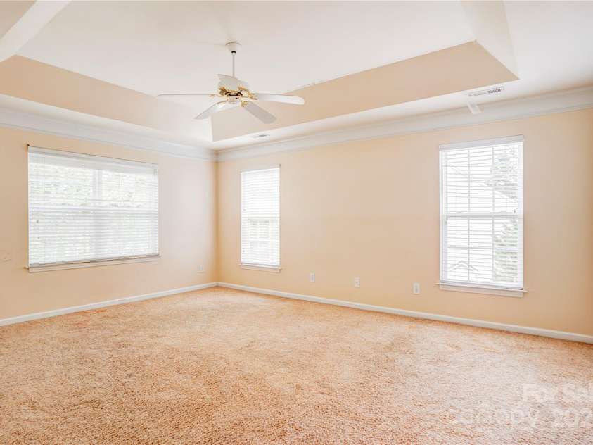 7786 Windsor Forest Place, Harrisburg, NC 28075.  MLS# CAR4274261, YatesRealty ID 25903. 