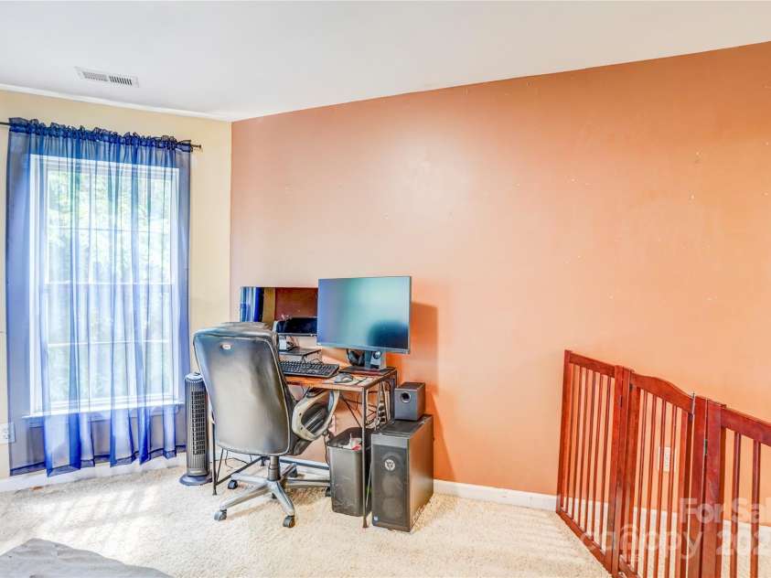 7786 Windsor Forest Place, Harrisburg, NC 28075.  MLS# CAR4274261, YatesRealty ID 25903. 