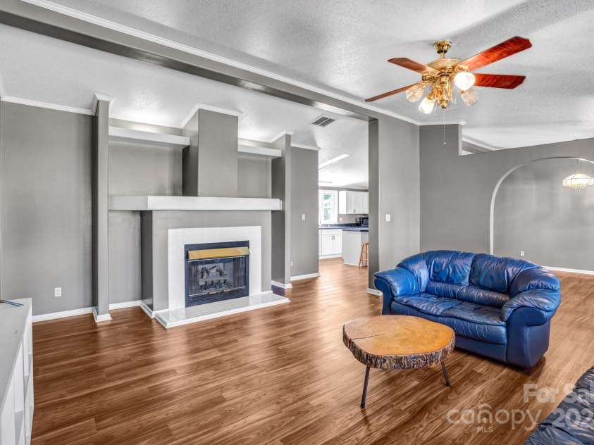 10230 Hagers Road, Huntersville, NC 28078.  MLS# CAR4252022, YatesRealty ID 25904. 