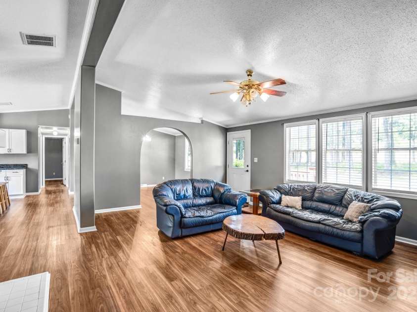 10230 Hagers Road, Huntersville, NC 28078.  MLS# CAR4252022, YatesRealty ID 25904. 