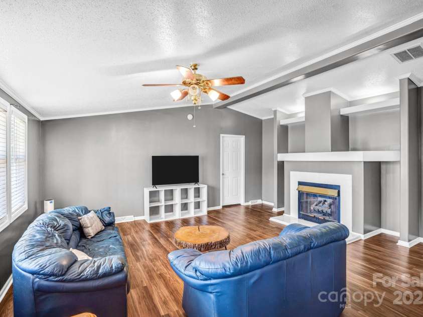 10230 Hagers Road, Huntersville, NC 28078.  MLS# CAR4252022, YatesRealty ID 25904. 