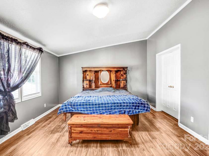 10230 Hagers Road, Huntersville, NC 28078.  MLS# CAR4252022, YatesRealty ID 25904. 