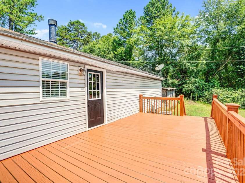 10230 Hagers Road, Huntersville, NC 28078.  MLS# CAR4252022, YatesRealty ID 25904. 