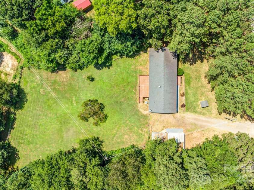 10230 Hagers Road, Huntersville, NC 28078.  MLS# CAR4252022, YatesRealty ID 25904. 