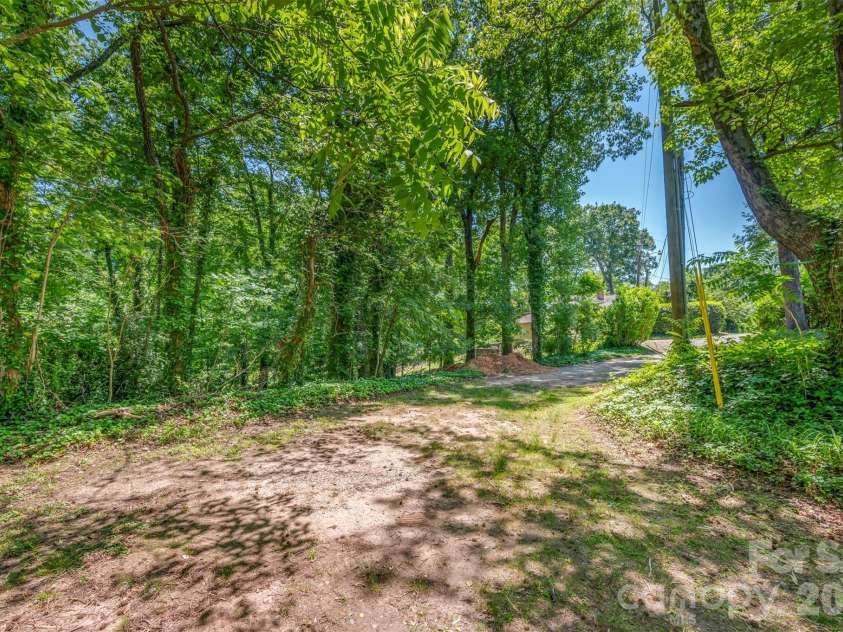 77 First Street, Tryon, NC 28782.  MLS# CAR4385519, YatesRealty ID 25905. 