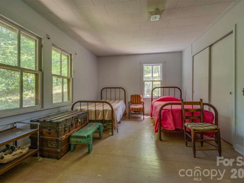 77 First Street, Tryon, NC 28782.  MLS# CAR4385519, YatesRealty ID 25905. 