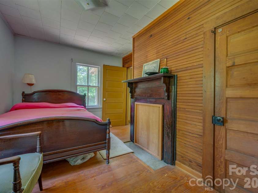 77 First Street, Tryon, NC 28782.  MLS# CAR4385519, YatesRealty ID 25905. 