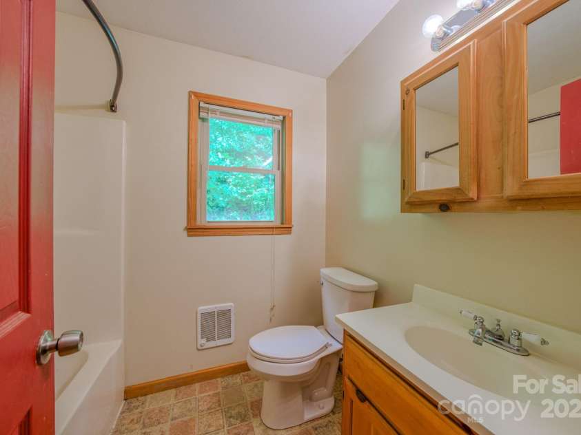 8851 Grapevine Road, Marshall, NC 28753.  MLS# CAR4269482, YatesRealty ID 25905. 