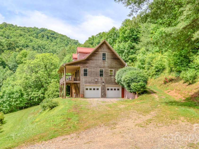 8851 Grapevine Road, Marshall, NC 28753.  MLS# CAR4269482, YatesRealty ID 25905. 