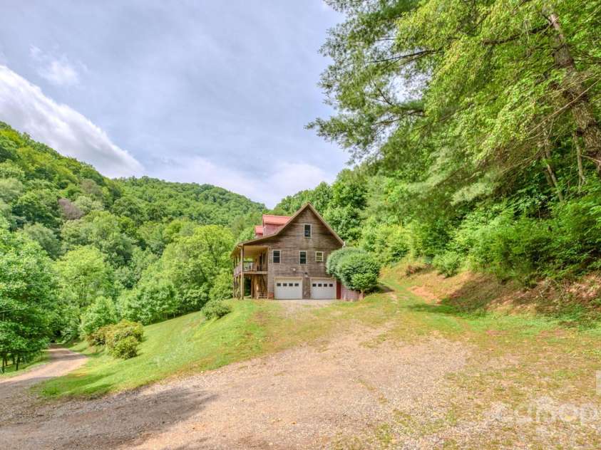 8851 Grapevine Road, Marshall, NC 28753.  MLS# CAR4269482, YatesRealty ID 25905. 