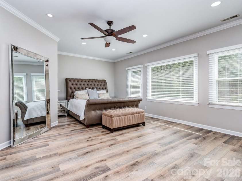 9205 Belmont Lane, Waxhaw, NC 28173.  MLS# CAR4381231, YatesRealty ID 25906. Primary bedroom