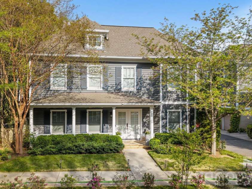 2060 Euclid Avenue, Charlotte, NC 28203.  MLS# CAR4364352, YatesRealty ID 25907. Welcome to 2060 Euclid Ave.