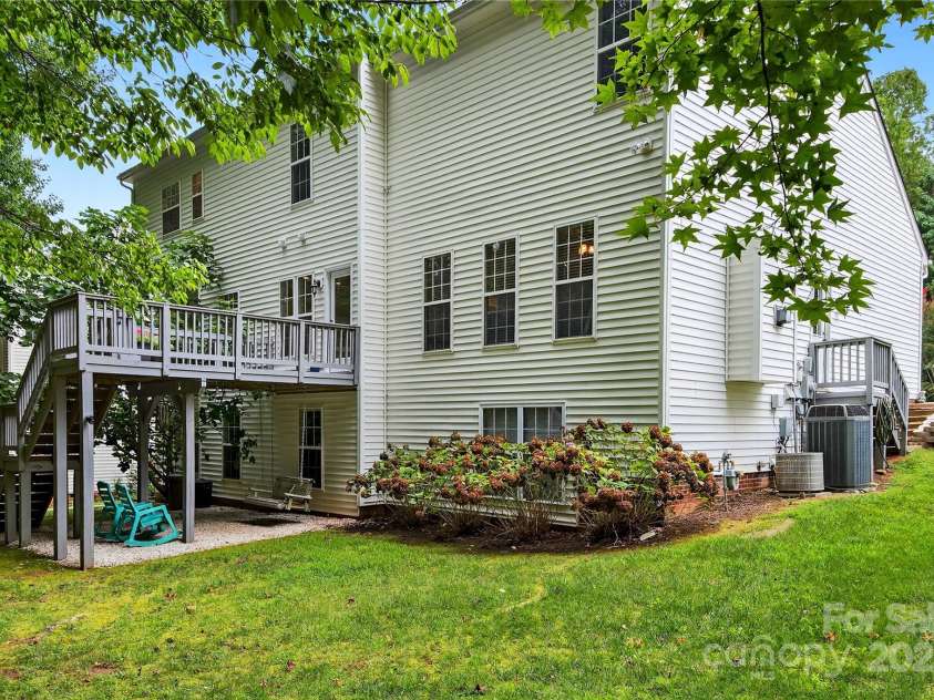 112 Sugar Thyme Lane, Mooresville, NC 28115.  MLS# CAR4294431, YatesRealty ID 2591. 