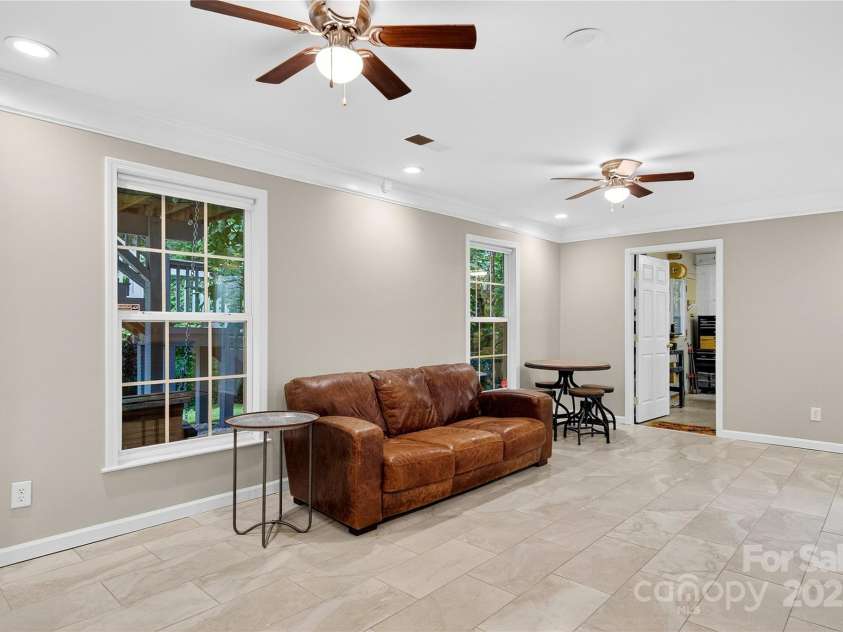 112 Sugar Thyme Lane, Mooresville, NC 28115.  MLS# CAR4294431, YatesRealty ID 2591. Basement rec room