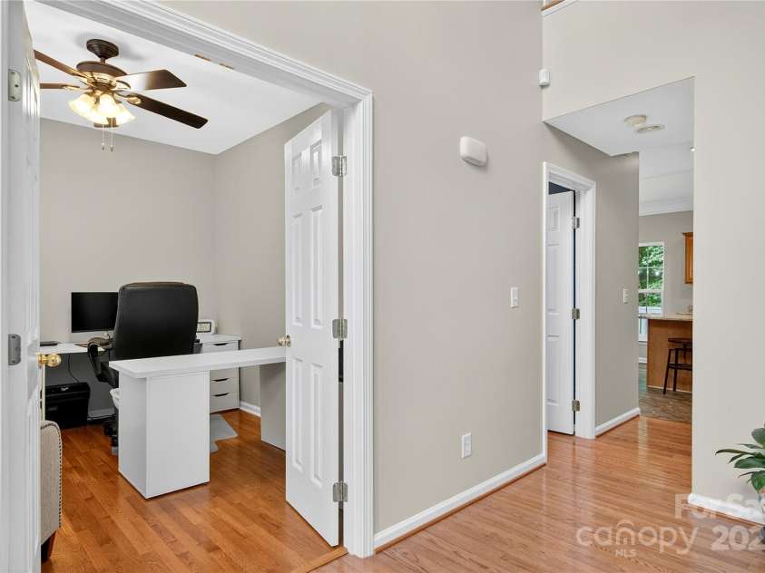 112 Sugar Thyme Lane, Mooresville, NC 28115.  MLS# CAR4294431, YatesRealty ID 2591. Designated Office Space