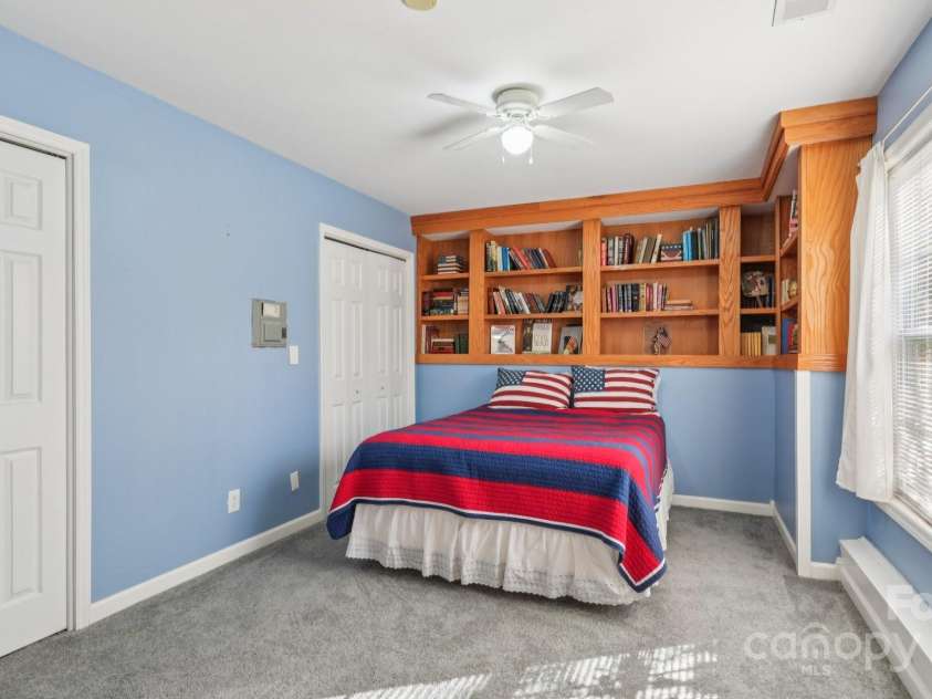 112 Sugar Thyme Lane, Mooresville, NC 28115.  MLS# CAR4322840, YatesRealty ID 2591. 