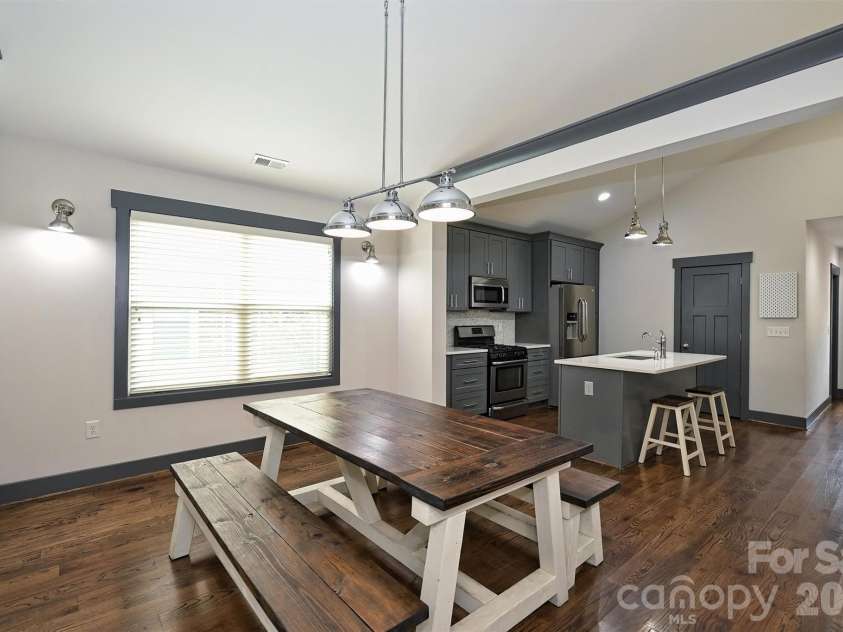 1833 Parson Street, Charlotte, NC 28205.  MLS# CAR4336730, YatesRealty ID 2591. 