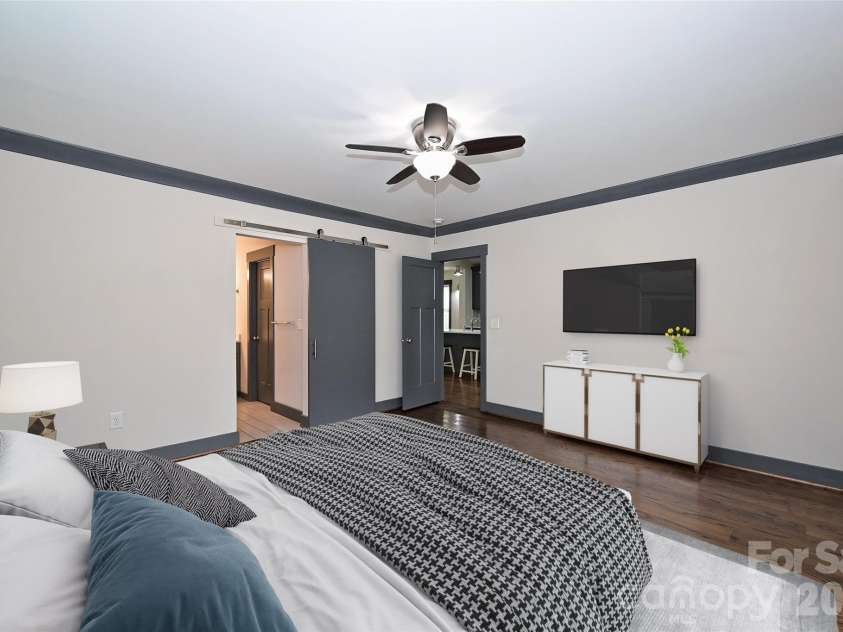 1833 Parson Street, Charlotte, NC 28205.  MLS# CAR4336730, YatesRealty ID 2591. 