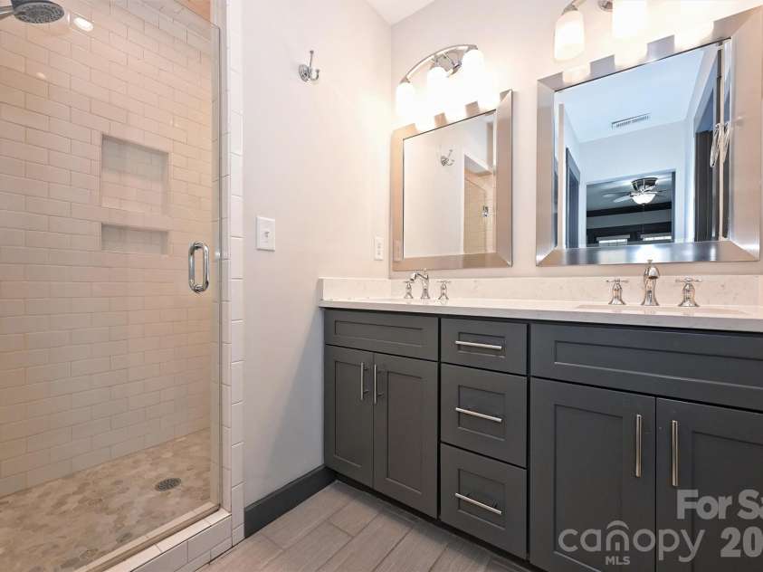 1833 Parson Street, Charlotte, NC 28205.  MLS# CAR4336730, YatesRealty ID 2591. 