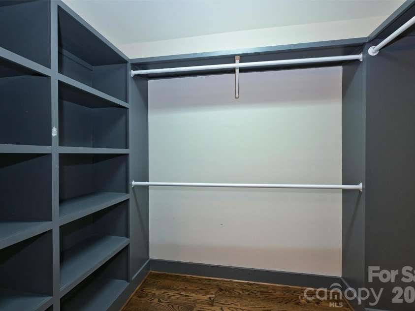 1833 Parson Street, Charlotte, NC 28205.  MLS# CAR4336730, YatesRealty ID 2591. 