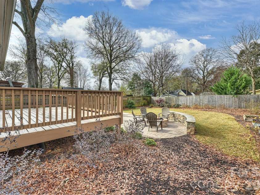 1833 Parson Street, Charlotte, NC 28205.  MLS# CAR4336730, YatesRealty ID 2591. 