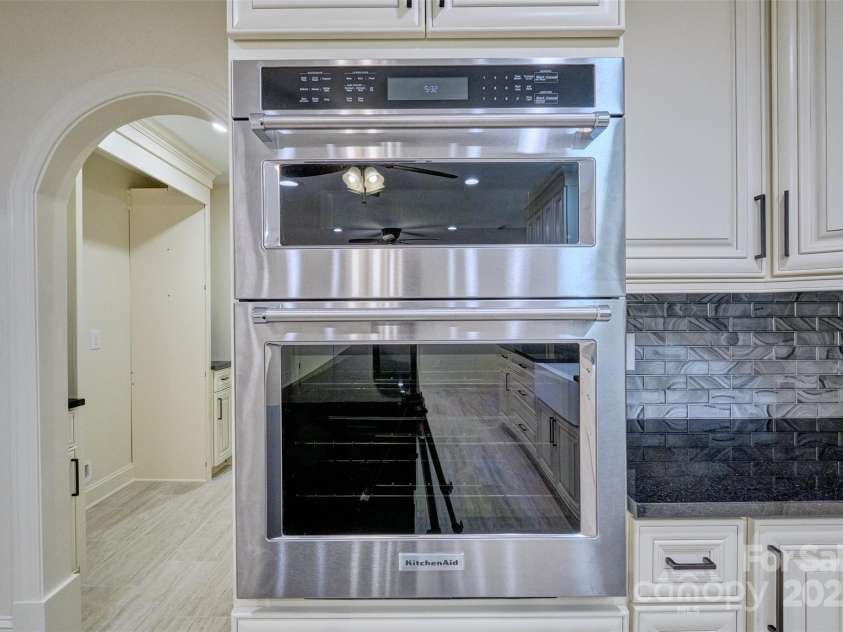 25 Fairway Ridge, Lake Wylie, SC 29710.  MLS# CAR4271554, YatesRealty ID 25910. 