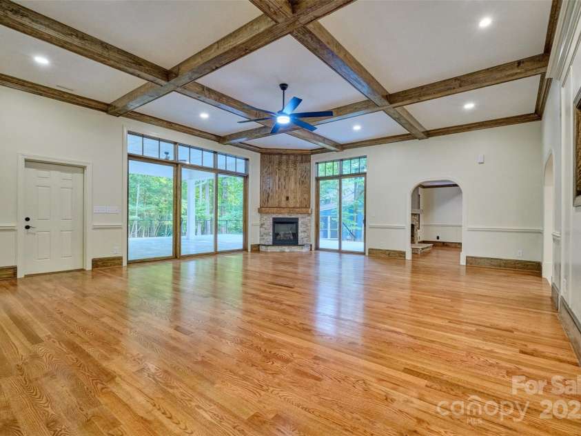 25 Fairway Ridge, Lake Wylie, SC 29710.  MLS# CAR4271554, YatesRealty ID 25910. 