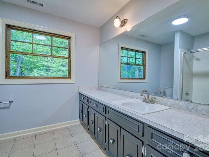 25 Fairway Ridge, Lake Wylie, SC 29710.  MLS# CAR4271554, YatesRealty ID 25910. 