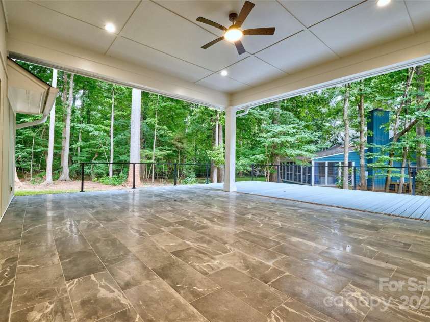 25 Fairway Ridge, Lake Wylie, SC 29710.  MLS# CAR4271554, YatesRealty ID 25910. 