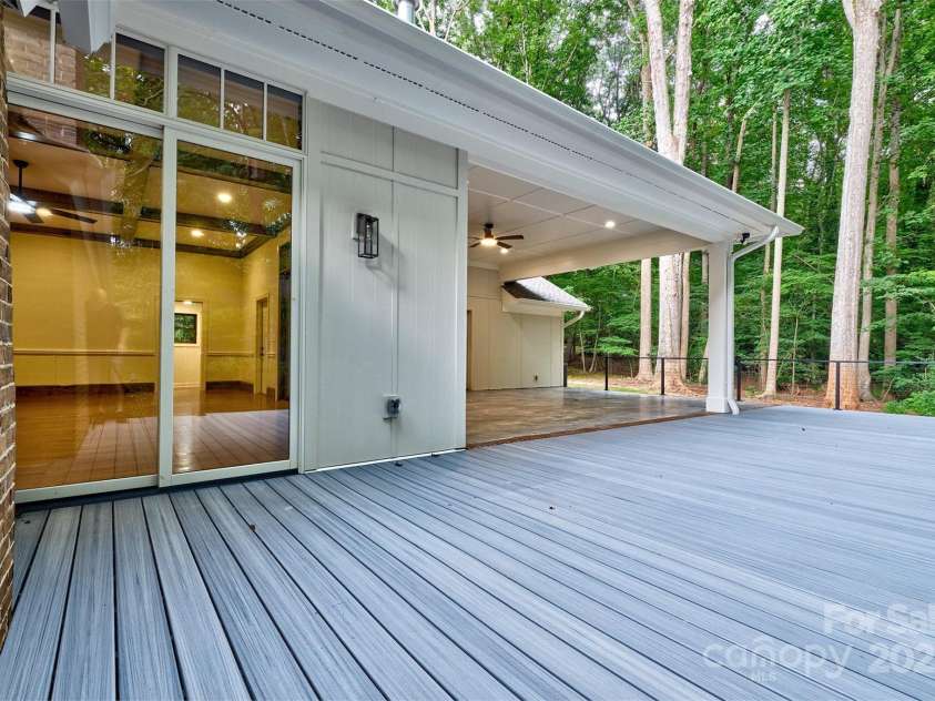 25 Fairway Ridge, Lake Wylie, SC 29710.  MLS# CAR4271554, YatesRealty ID 25910. 