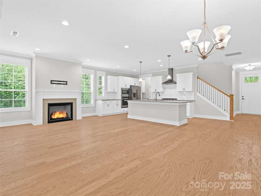 572 Sweet Birch Park Lane, Black Mountain, NC 28711.  MLS# CAR4260117, YatesRealty ID 25911. Gas fireplace & custom blinds